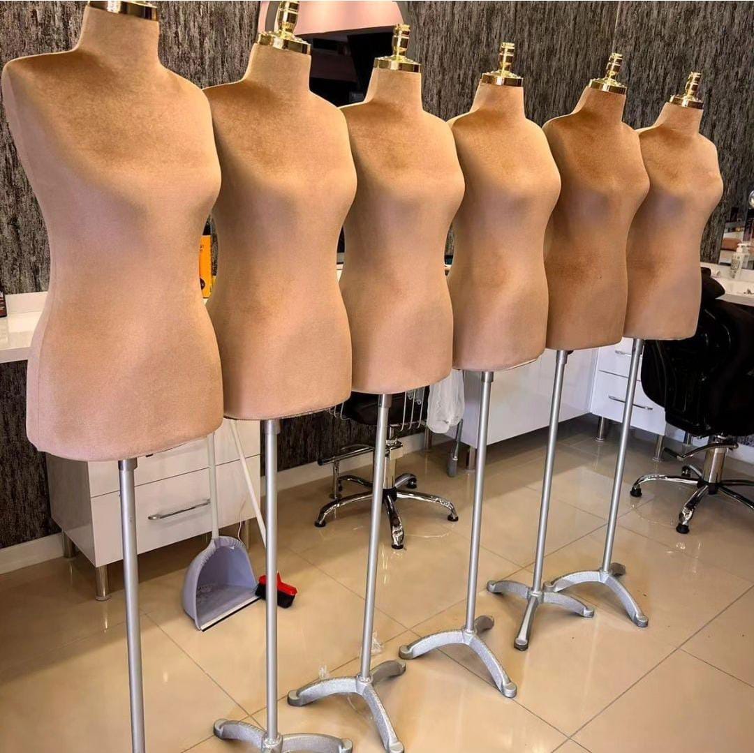 Kaan Vitrin Mankenleri